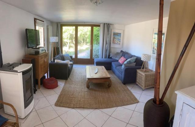 Joli rez-de-villa 80 m2 proche mer, piscine partagée Carqueiranne Exterior foto